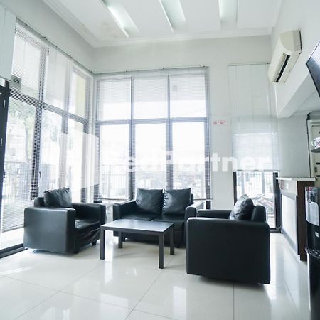 Toba Mansion Syariah Near Benhil Redpartner Hotel Jakarta Eksteriør billede