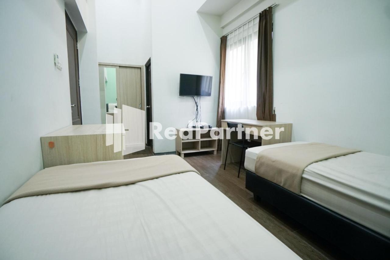 Toba Mansion Syariah Near Benhil Redpartner Hotel Jakarta Eksteriør billede