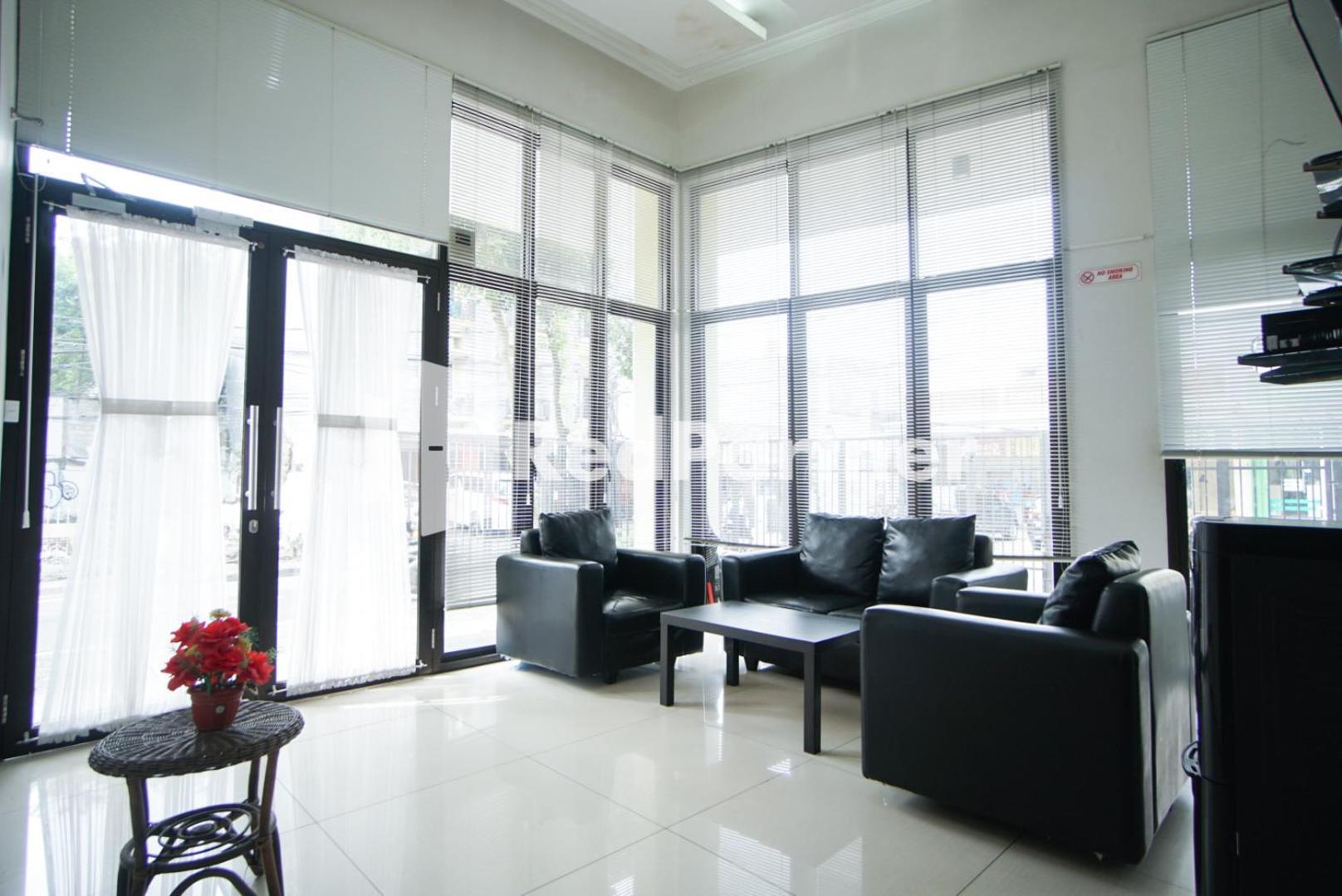 Toba Mansion Syariah Near Benhil Redpartner Hotel Jakarta Eksteriør billede
