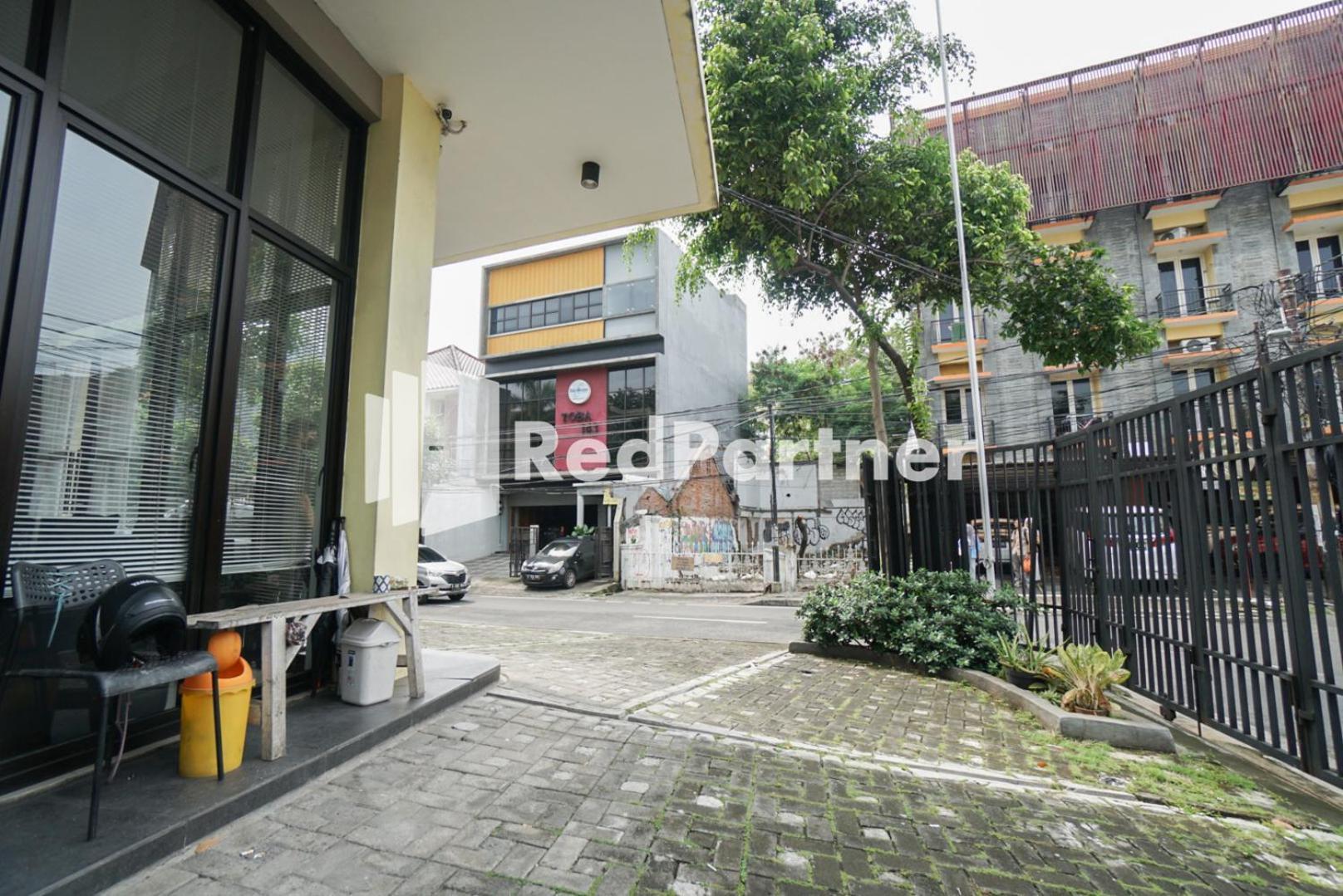 Toba Mansion Syariah Near Benhil Redpartner Hotel Jakarta Eksteriør billede